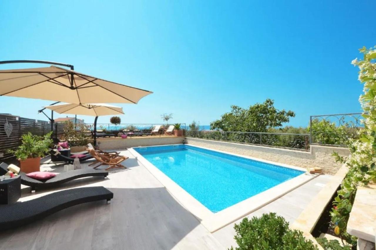 Apartments Villa Golden View Trogir Exteriör bild