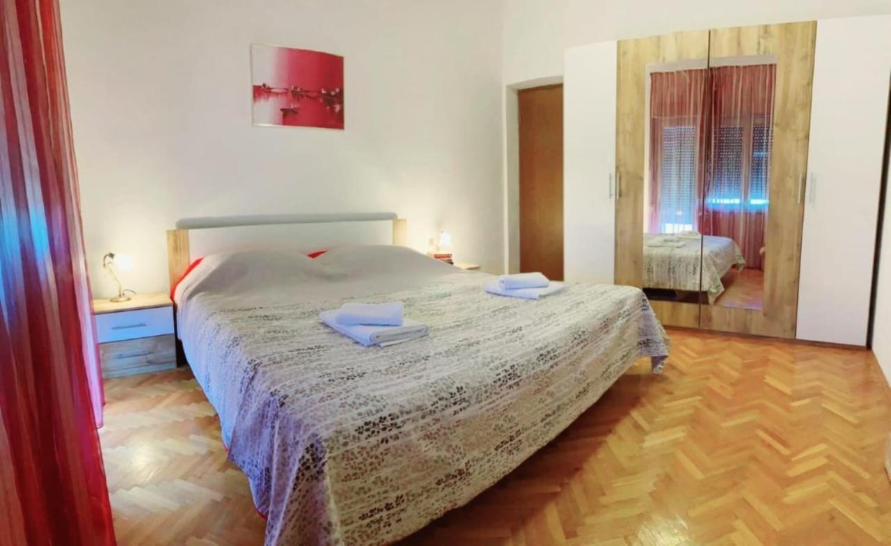 Apartments Villa Golden View Trogir Exteriör bild