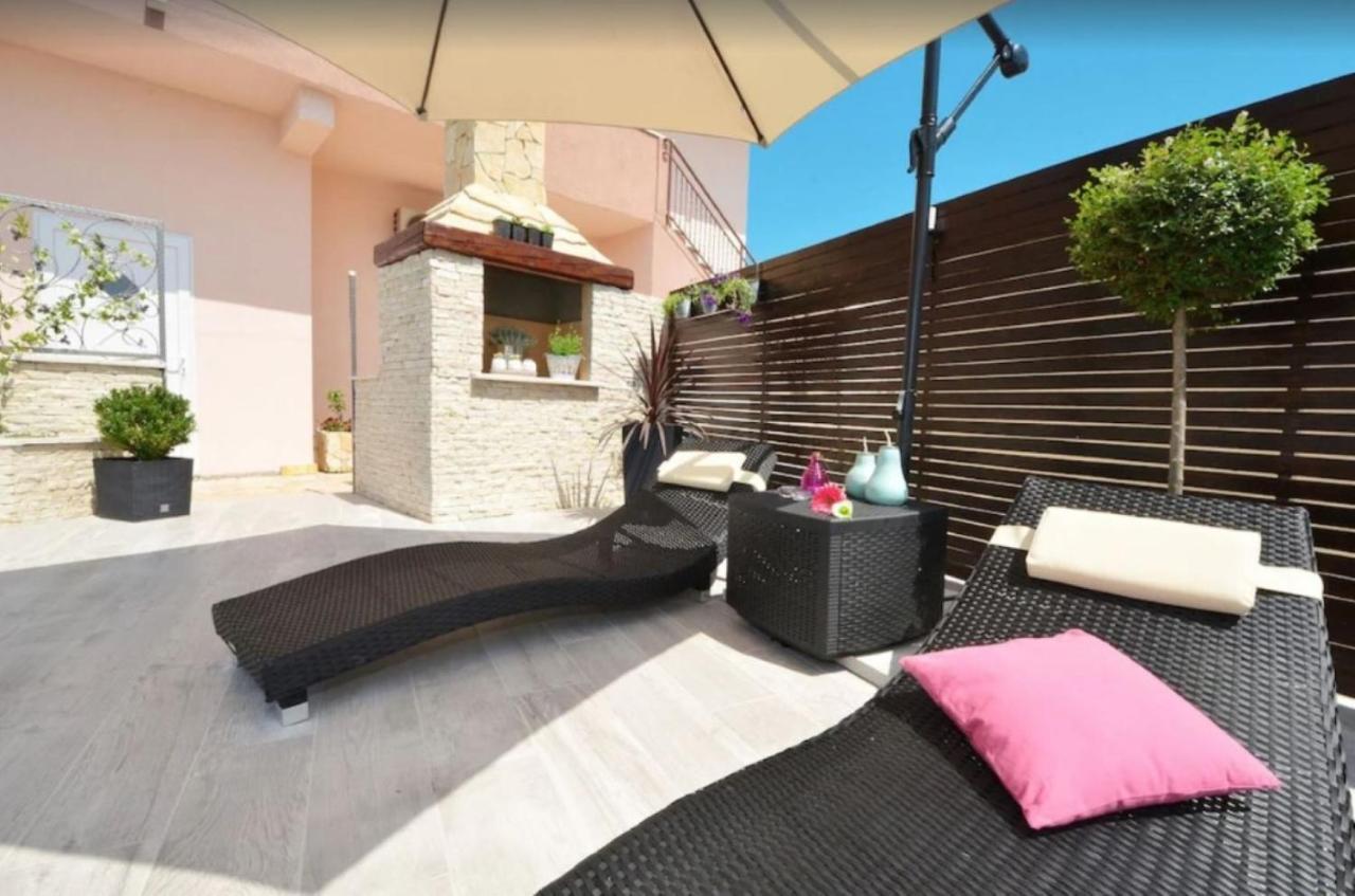 Apartments Villa Golden View Trogir Exteriör bild
